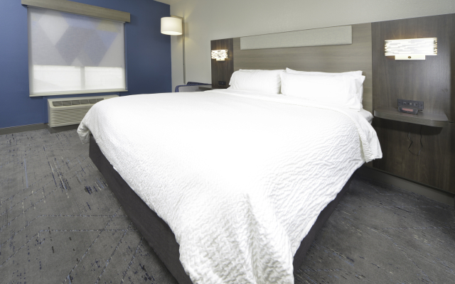 Holiday Inn Express & Suites Conway by IHG