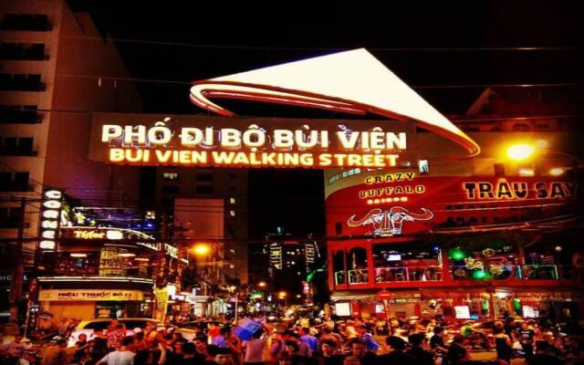 Отель Hoang Yen Guesthouse Вьетнам, Хошимин - отзывы, цены и фото номеров - забронировать отель Hoang Yen Guesthouse онлайн вид на фасад