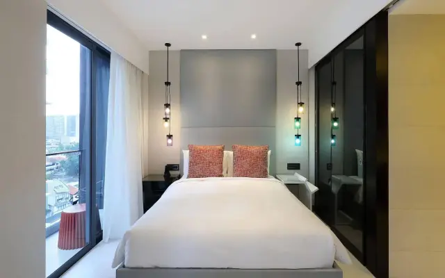 Oakwood Studios Singapore