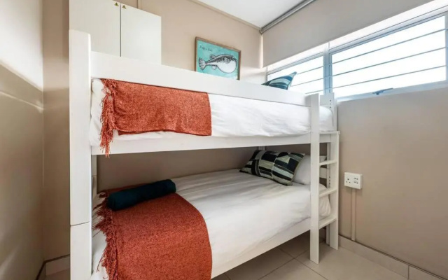 1002 La Ballito-trendy apartment with endless view