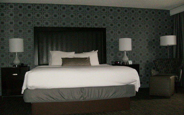 Best Western Plus Bradford Inn