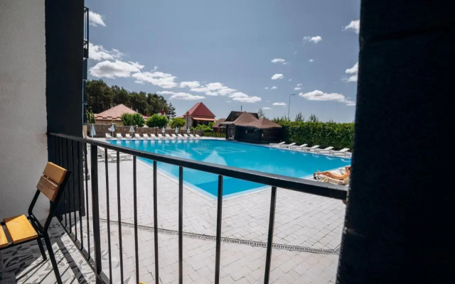 Hotel Avalon