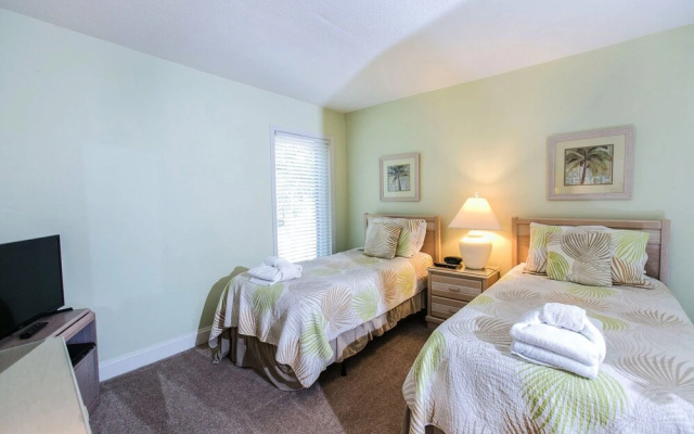 Shorewood 203 by RedAwning