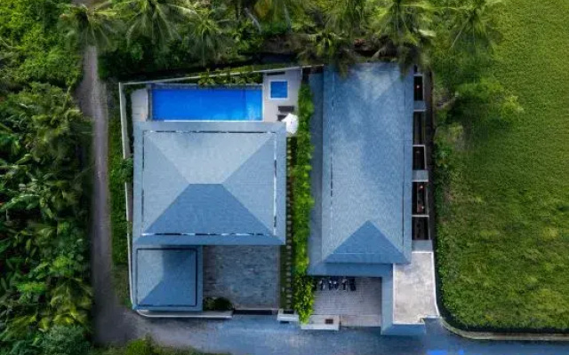 Himawari House