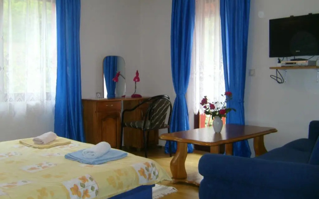 Rooms Misirlije