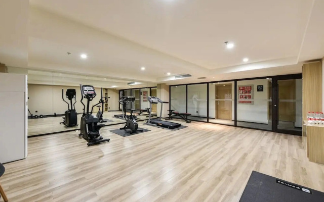 Atour Hotel (Langfang Xichang Road)