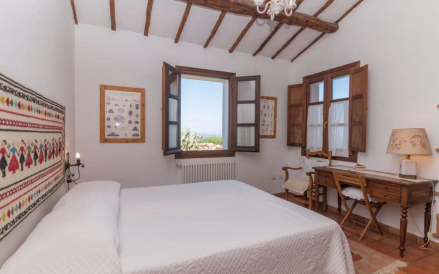House Rita Palau