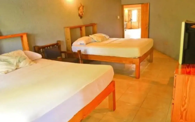 Le Mer Ocean Front Villas