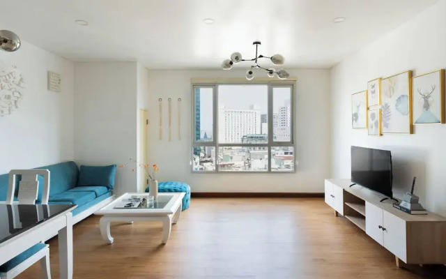 Bluesky Lancaster Luxstay Japan Town