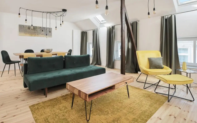 *80 M2 Stylish Apt* Netflix * Kitchen* Nespresso*
