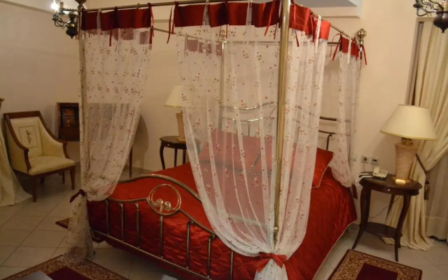 Elena Hotel