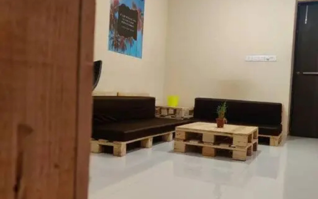 Spacious 1BHK @Thane, Free Wi-Fi, Free Parking.