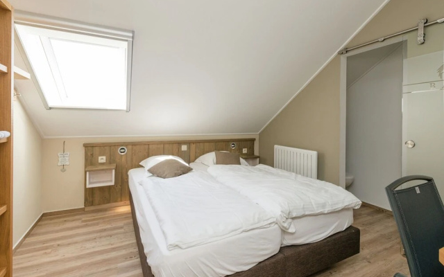 Extravagant Holiday Home in Büllingen With Wellness Centre