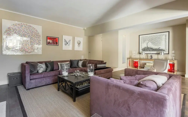 Holland Park Avenue VII by Onefinestay