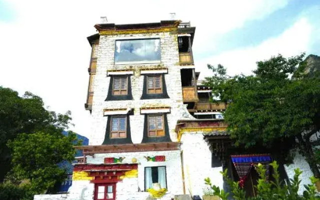 Danba Zongkar Homestay