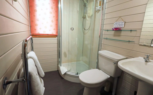 The Spinney Lodge