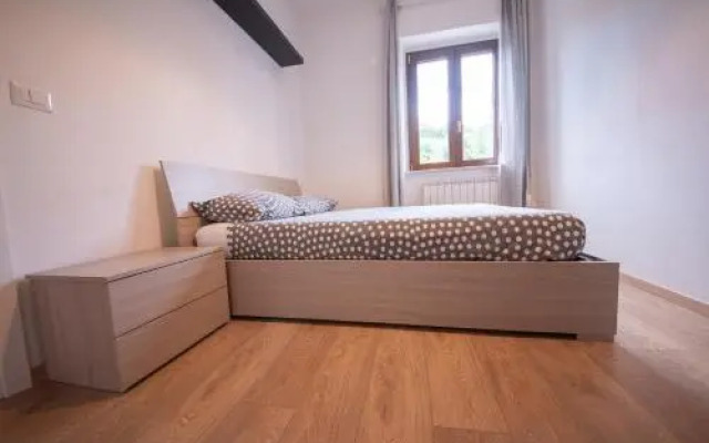 Bright Perugia Apartment