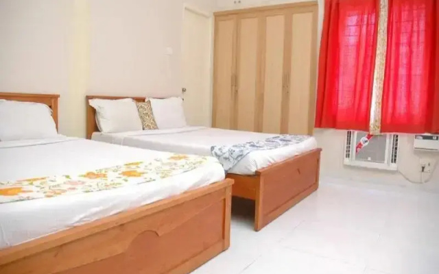 The Palm Service Apartment