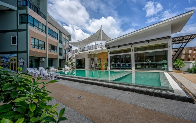 Отель Phuket Airport Place
