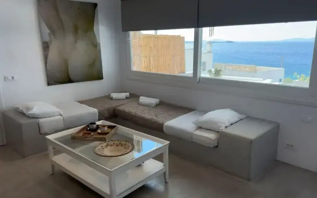 Mykonos Noir Nest - Sea View Escape
