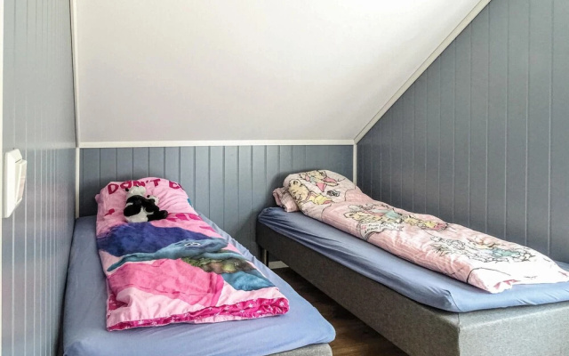 Stunning Home in Dirdal With 4 Bedrooms and Wifi