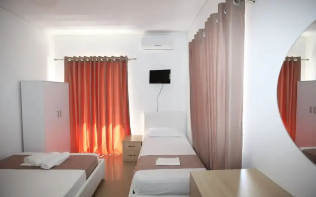 Beshiku ApartHotel
