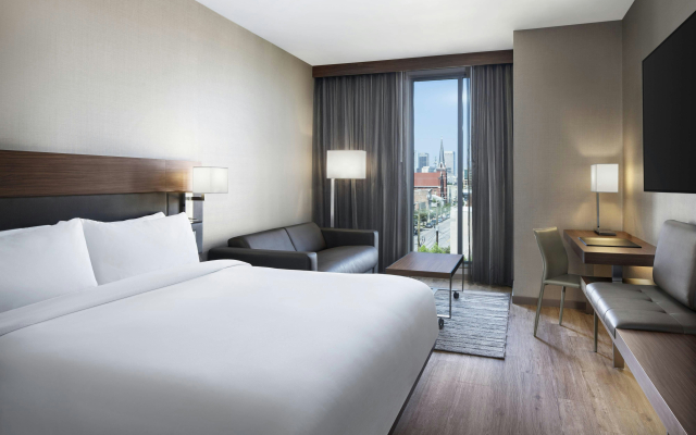 AC Hotel Louisville Downtown