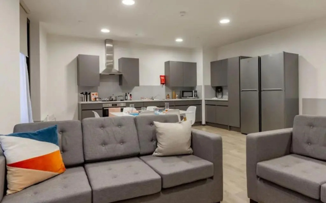 1 Night Free Private Rooms in LEICESTER - SK