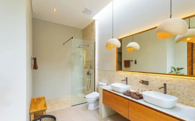 Villa Linaria by Pertama Stay