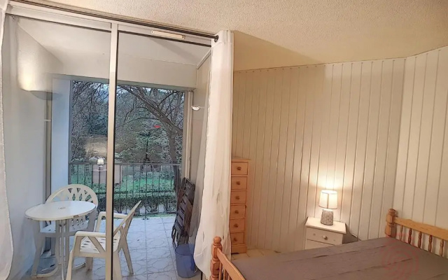 Appartement Lamalou-les-Bains, 1 pièce, 2 personnes - FR-1-451-89