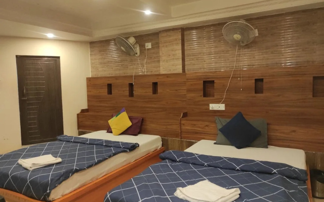 Hotel Om Regency