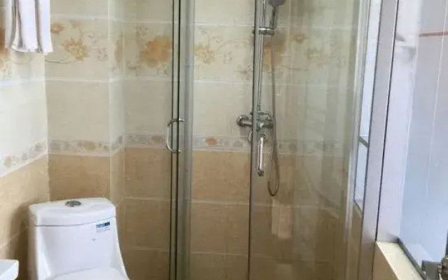 Nongyue Emei Shanju Hostel