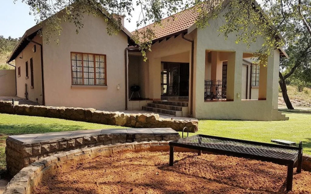 Zwavelpoort Guesthouse