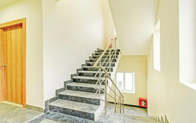 Palette Hotel Hill View by CheckIn, Tirupati