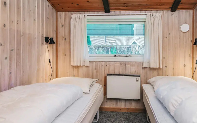 Superb Holiday Home in Hemmet near Sea