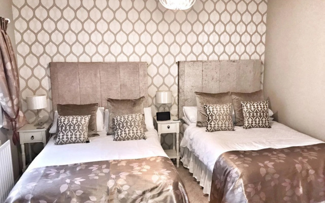 Elagh View B&B Family Room Sleeps 4