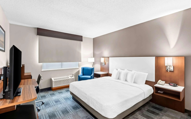 Best Western Ottumwa Inn & Suites