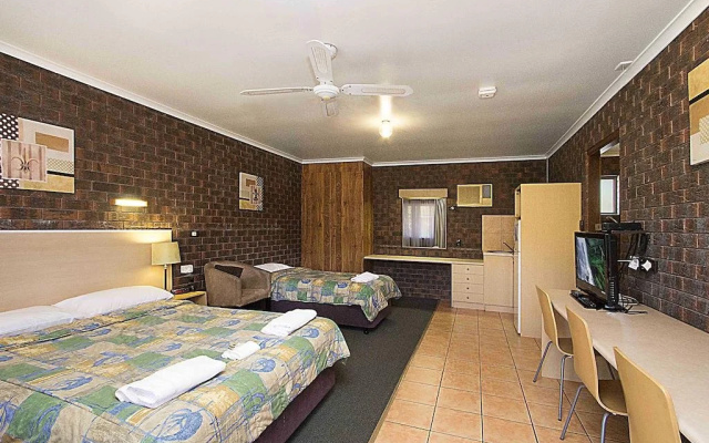 Surf Beach Motel Tweed