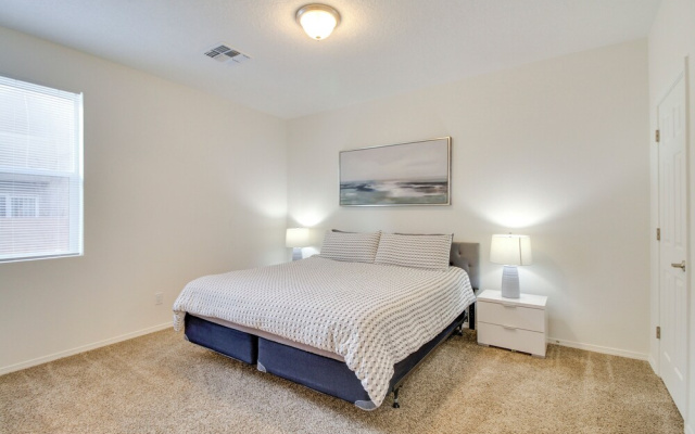 4 Mi to Unm: Convenient Albuquerque Townhome!