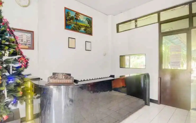 OYO 3424 Hotel Bitung Plaza