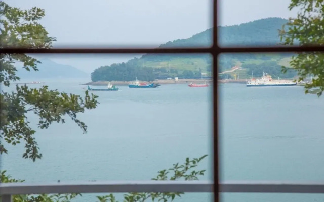 Yeosu Yewon Healing Pension(여수 예원힐링풀빌라)