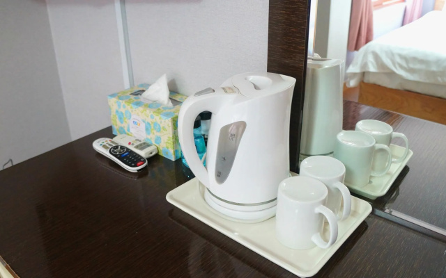 Hotel G