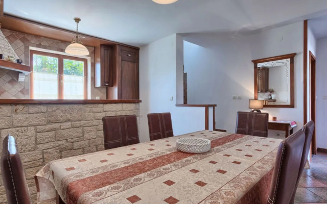 House Istra Moniga del Garda