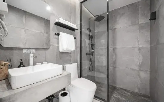 Gulangyu Lvshe Homestay