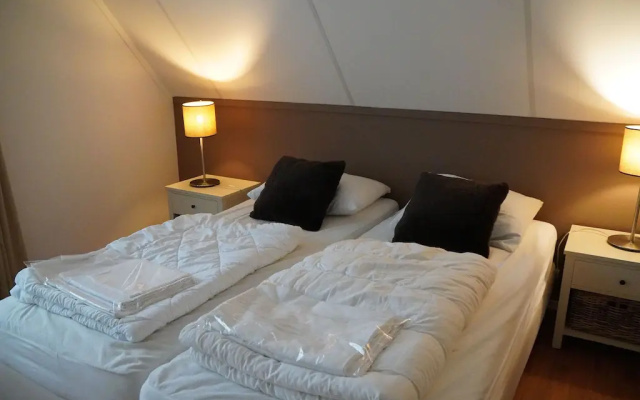 Spacious Villa in Hoenderloo