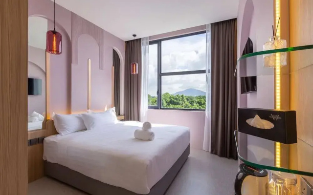 Wellesley Hotel