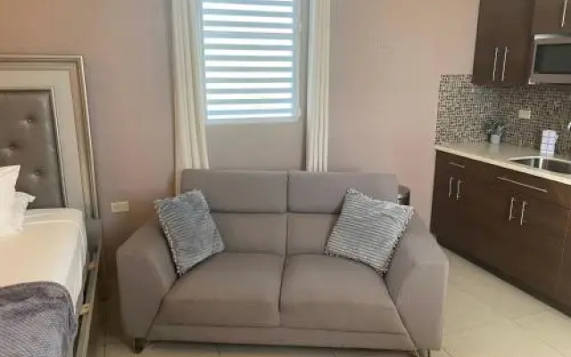 Hillbay View Suites