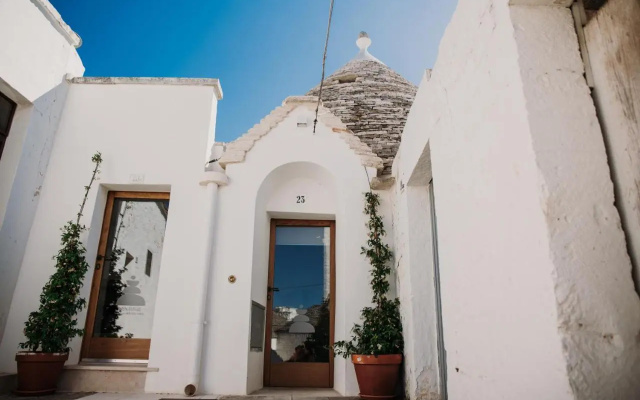 Ventitre- House of Apulia Mea