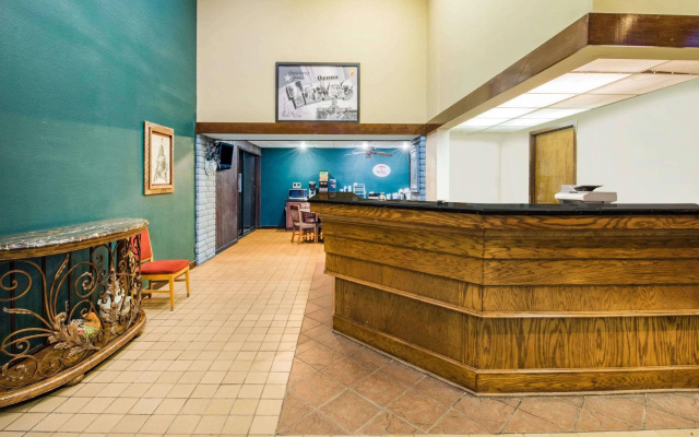 Republic Hotel of Ozona