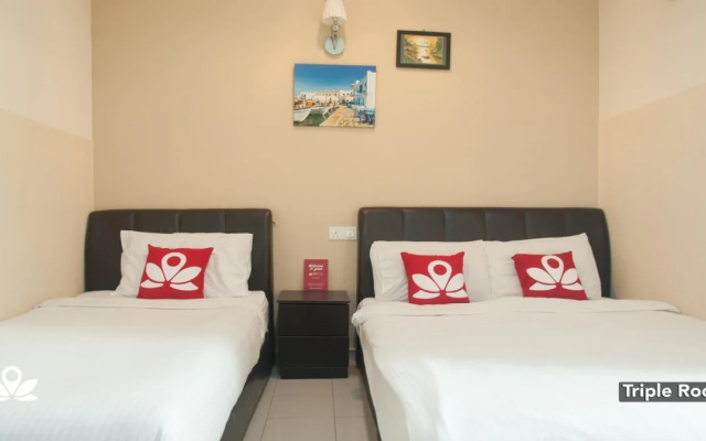 New Golden Star Hotel